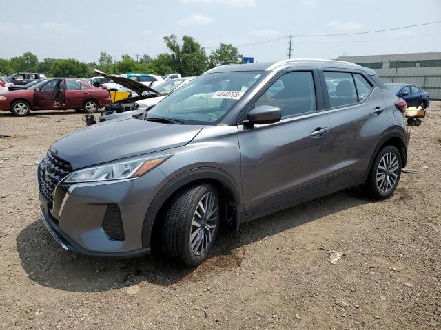  Salvage Nissan Kicks