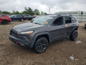  Salvage Jeep Cherokee