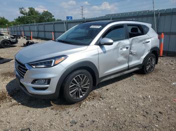  Salvage Hyundai TUCSON