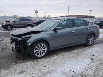  Salvage Nissan Altima
