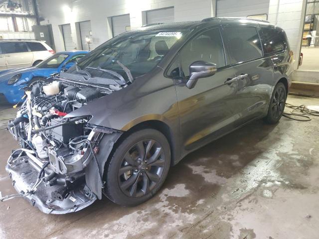  Salvage Chrysler Pacifica