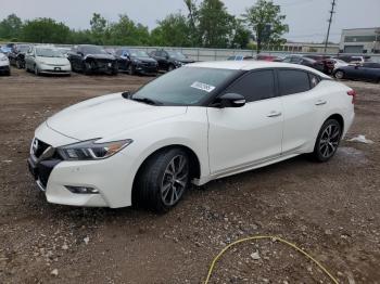  Salvage Nissan Maxima
