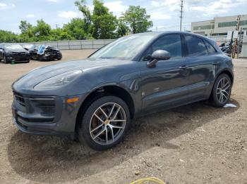  Salvage Porsche Macan Base