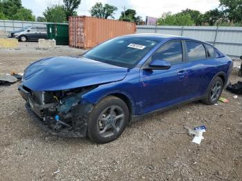  Salvage Kia K4 Lx