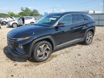  Salvage Hyundai TUCSON
