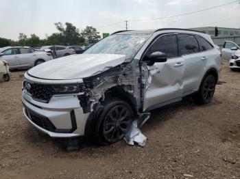  Salvage Kia Sorento