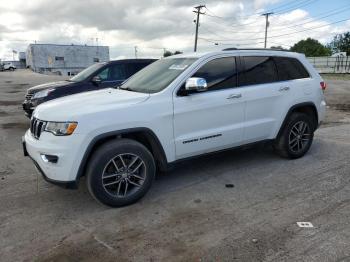  Salvage Jeep Grand Cherokee