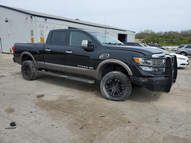 Nissan Titan Sl Image 2