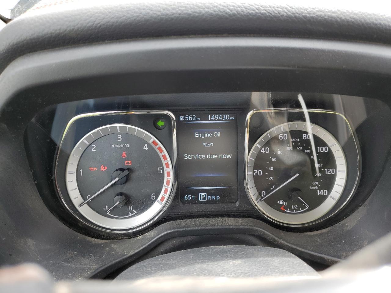 Nissan Titan Sl Image 7