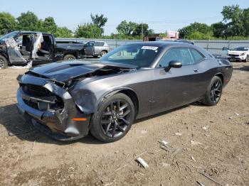  Salvage Dodge Challenger
