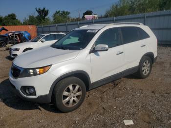 Salvage Kia Sorento