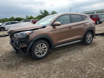  Salvage Hyundai TUCSON
