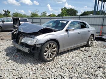  Salvage Chrysler 300