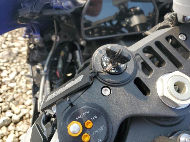 Yamaha Yzf1000 Image 6