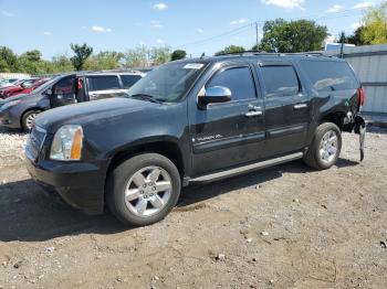  Salvage GMC Yukon