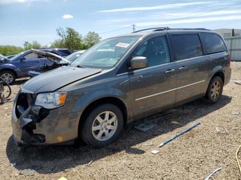  Salvage Chrysler Minivan