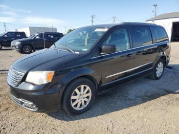 Salvage Chry Minivan