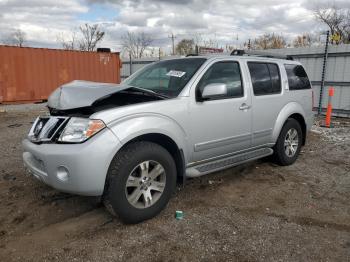  Salvage Nissan Pathfinder