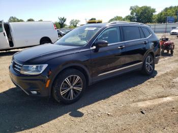  Salvage Volkswagen Tiguan