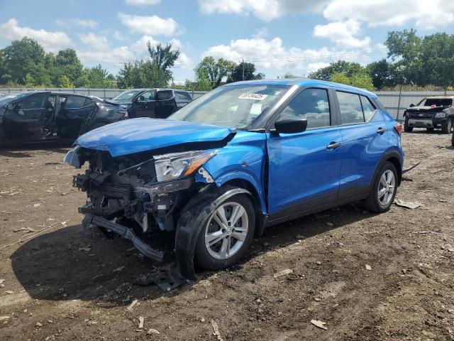  Salvage Nissan Kicks