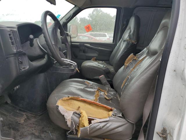 Chevrolet Express Image 9