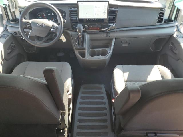 Ford Transit T-350 Image 14