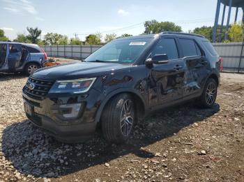  Salvage Ford Explorer