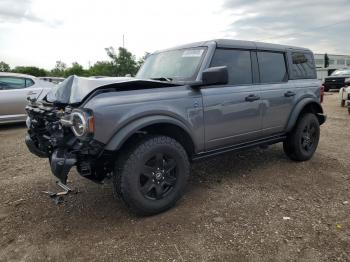  Salvage Ford Bronco
