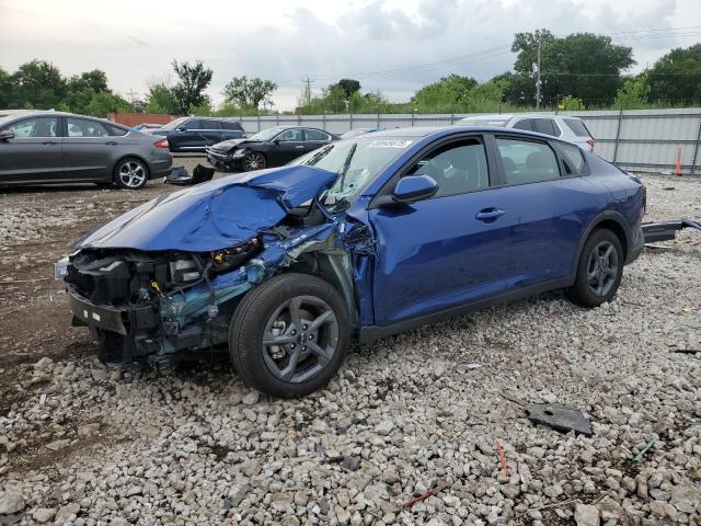  Salvage Kia K4 Lx