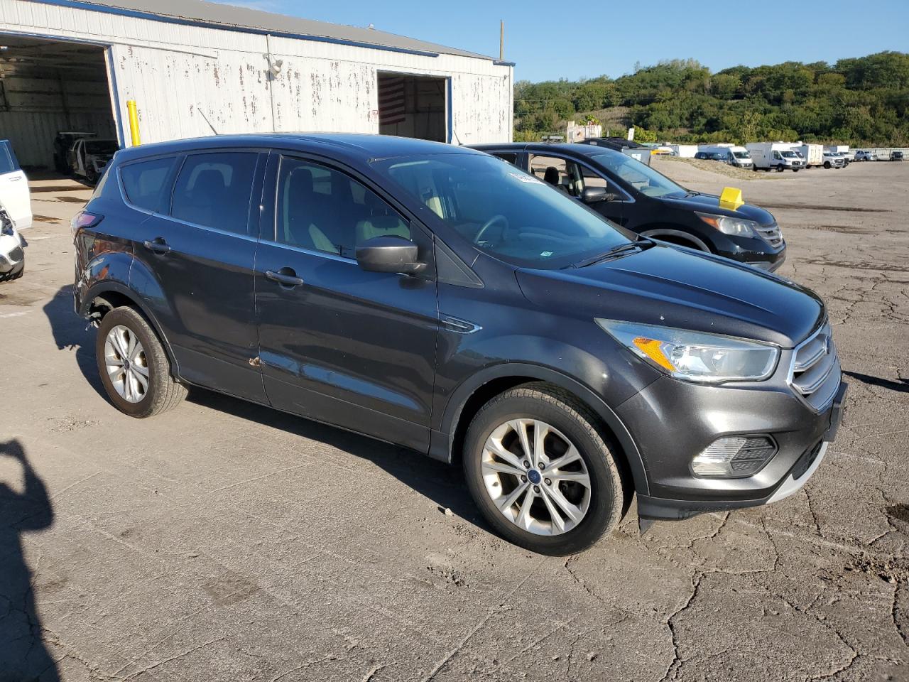 Ford Escape Se Image 2