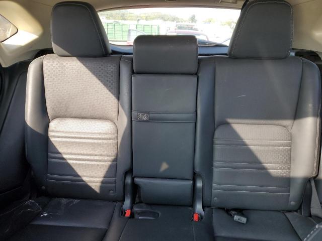 Lexus NX 200t Base Image 9