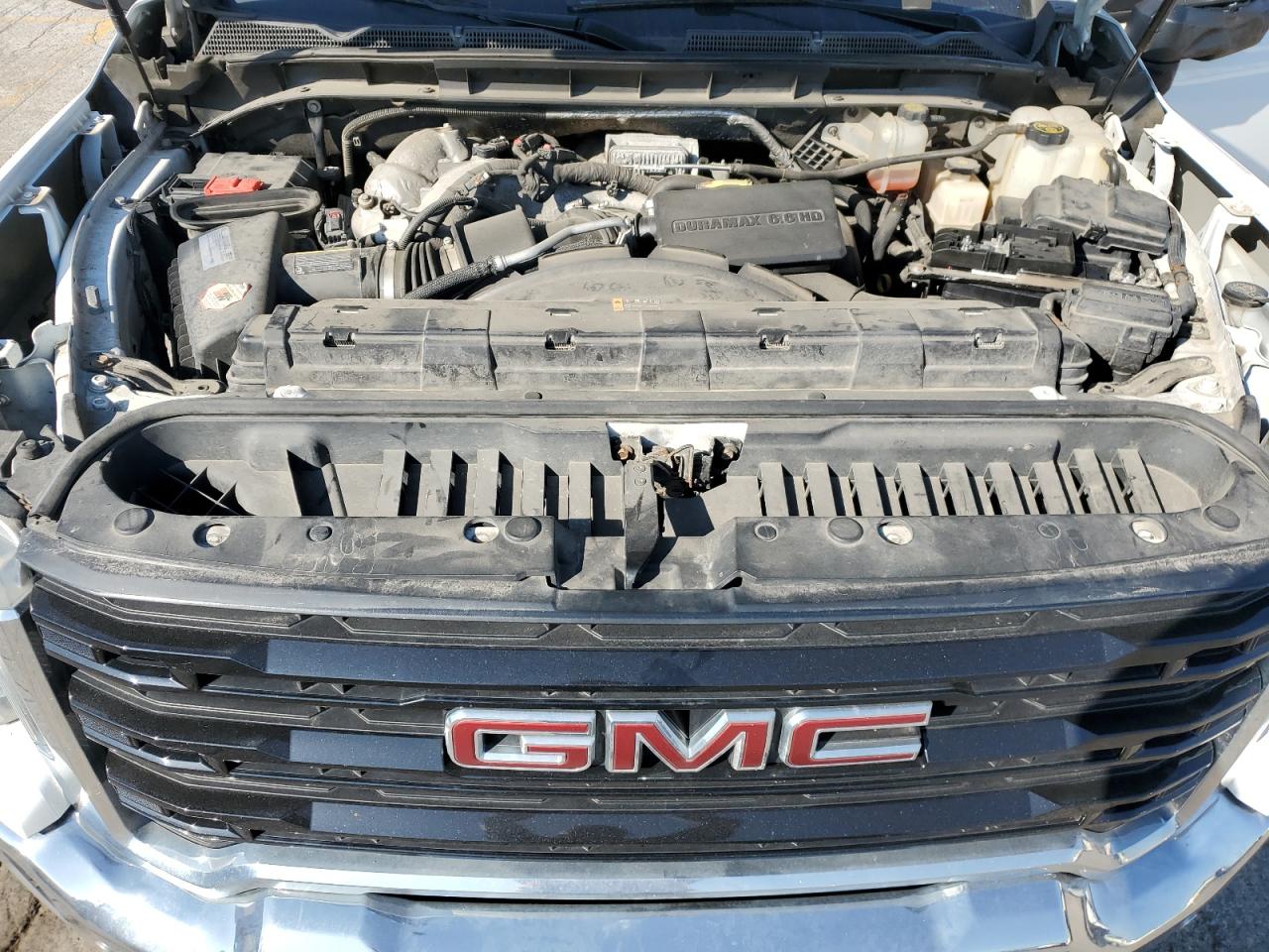 GMC Sierra K3500 Image 10