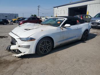  Salvage Ford Mustang