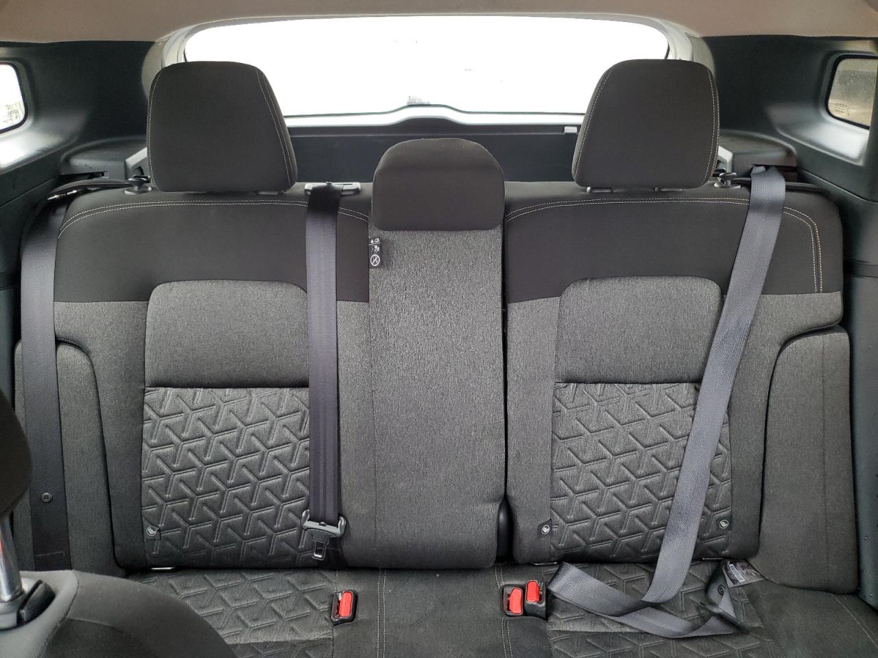 Nissan Kicks Sv Image 4