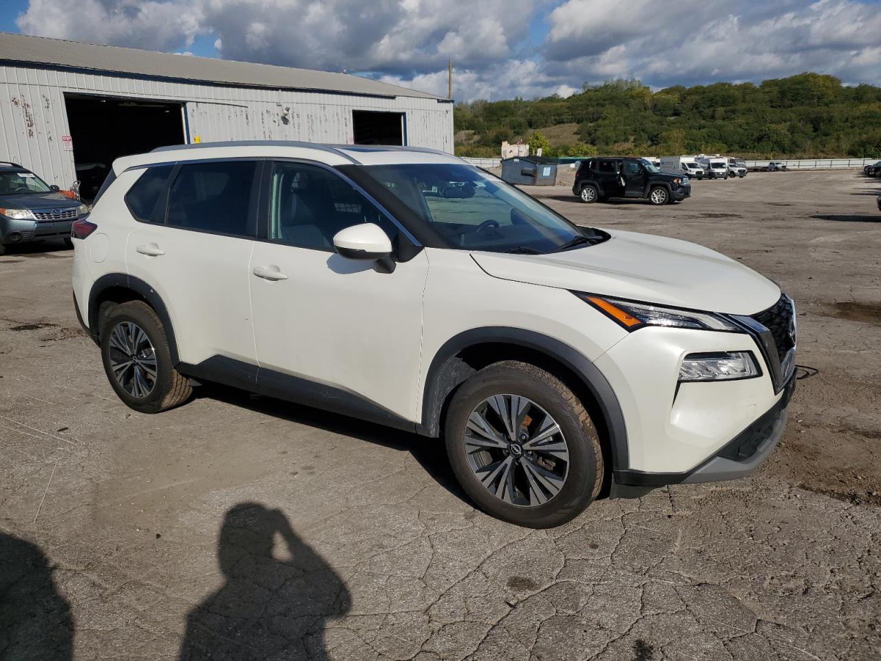 Nissan Rogue Sv Image 3