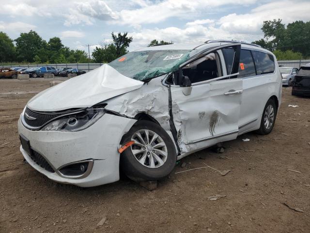  Salvage Chrysler Pacifica