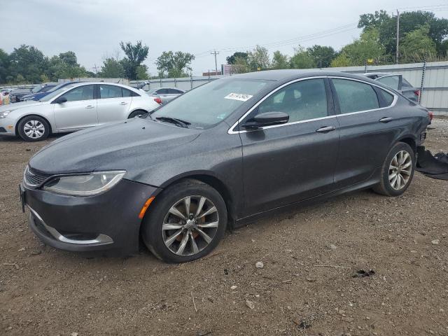  Salvage Chrysler 200