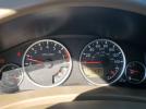 Nissan Frontier Crew Cab Le Image 3