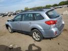 Subaru Outback 2.5i Image 12