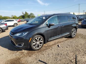  Salvage Chrysler Pacifica