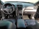 Ford Explorer Limited Image 11