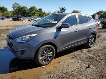  Salvage Hyundai TUCSON