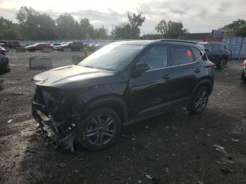  Salvage Kia Seltos