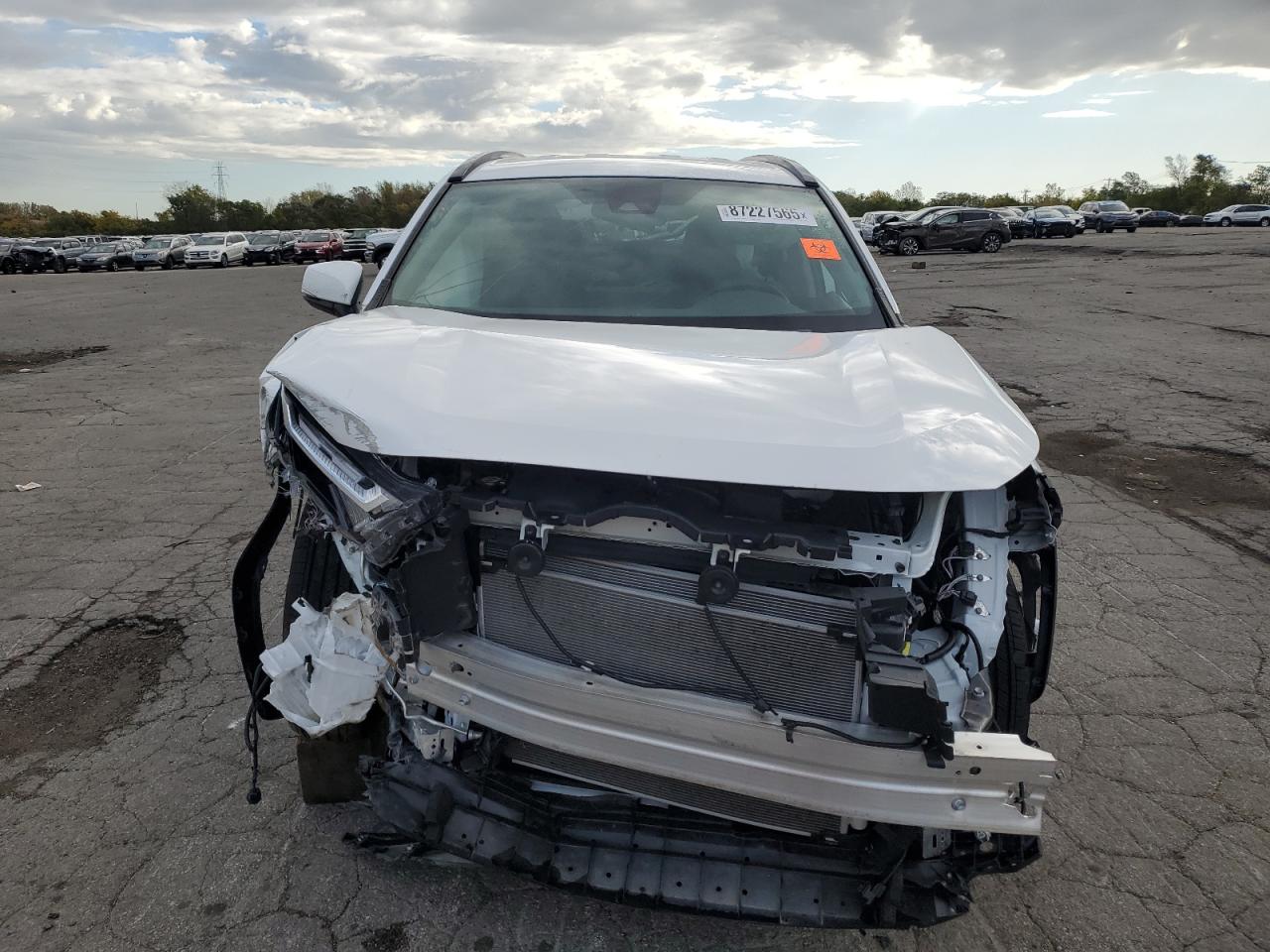 Toyota RAV4 Xle Image 13