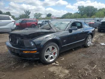  Salvage Ford Mustang