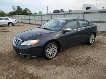  Salvage Chrysler 200