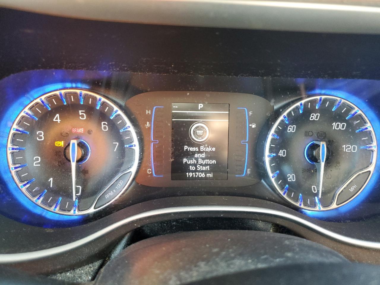 Chrysler Minivan Lxi Image 2