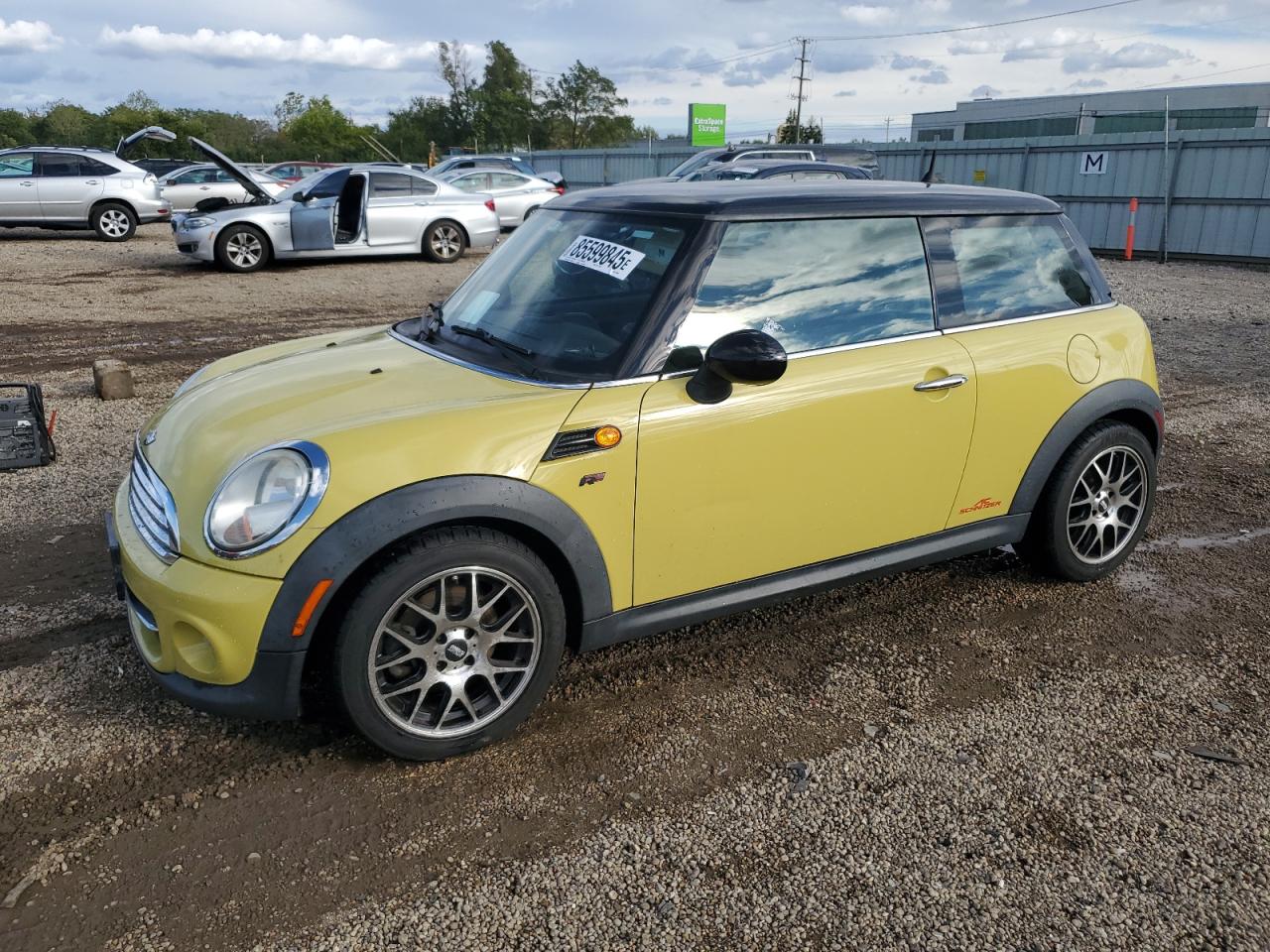 MINI Cooper Image 1