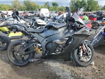  Salvage Kawasaki Zx1002 L