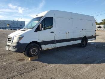  Salvage Mercedes-Benz Sprinter